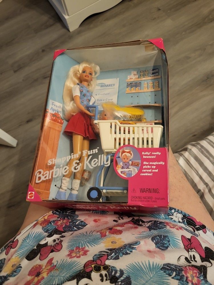 1995 Vintage barbie and kelly