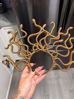 Medusa costume ACCESSORIES ONLY