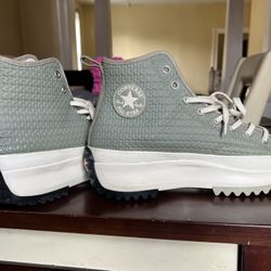 New CONVERSE RUN STARS 