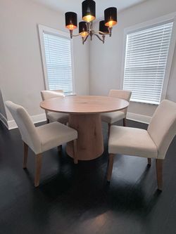 Pop Maison 46” modern round table 5 piece (table + 4 chairs)