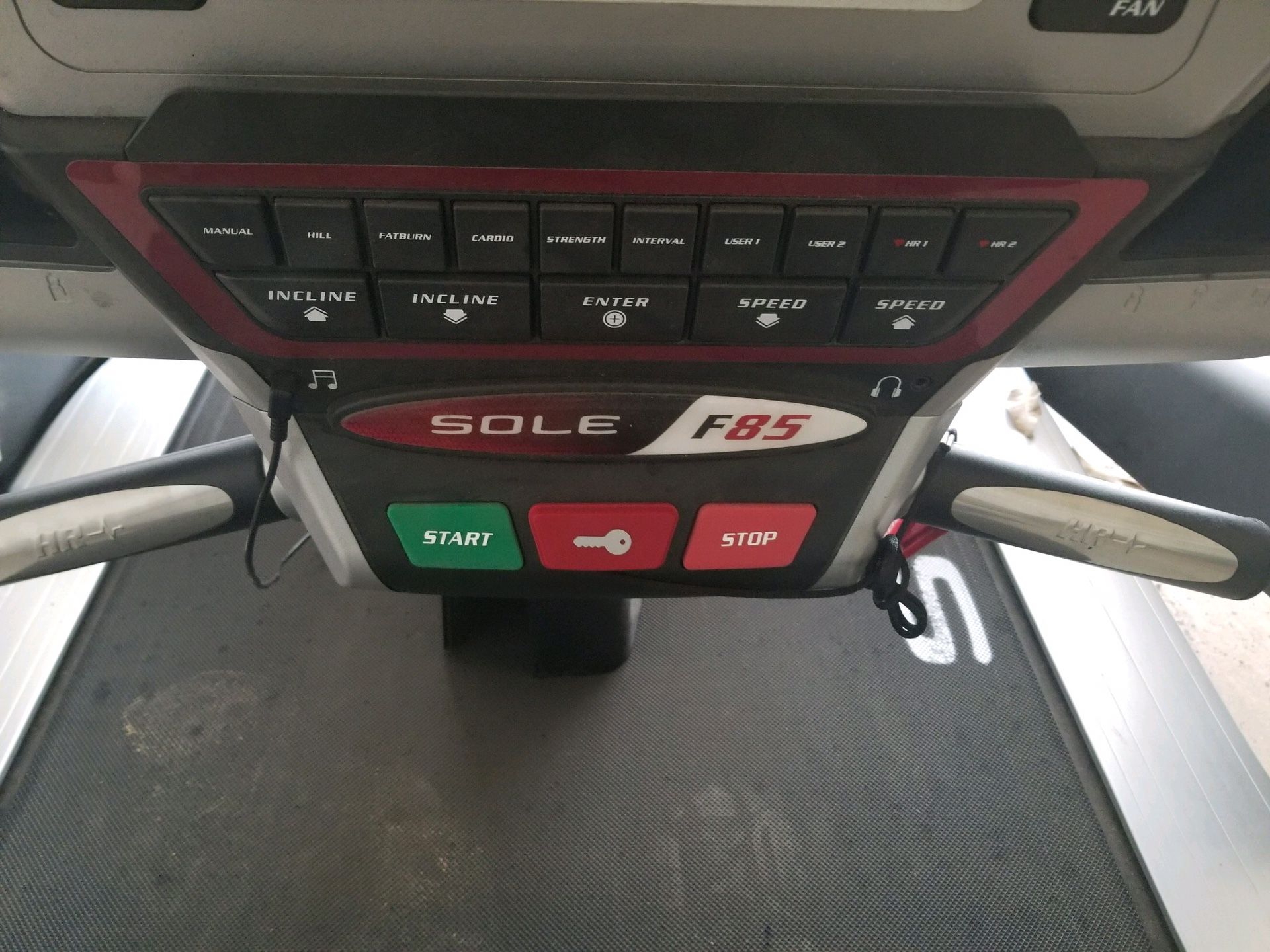 SOLE F85 TREADMILL for Sale in Columbia, IL OfferUp