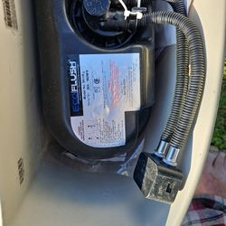 American Standard eco Flash toilet