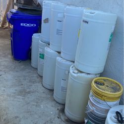 Multi-use Containers