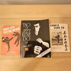 Bruce Lee Books 📚 