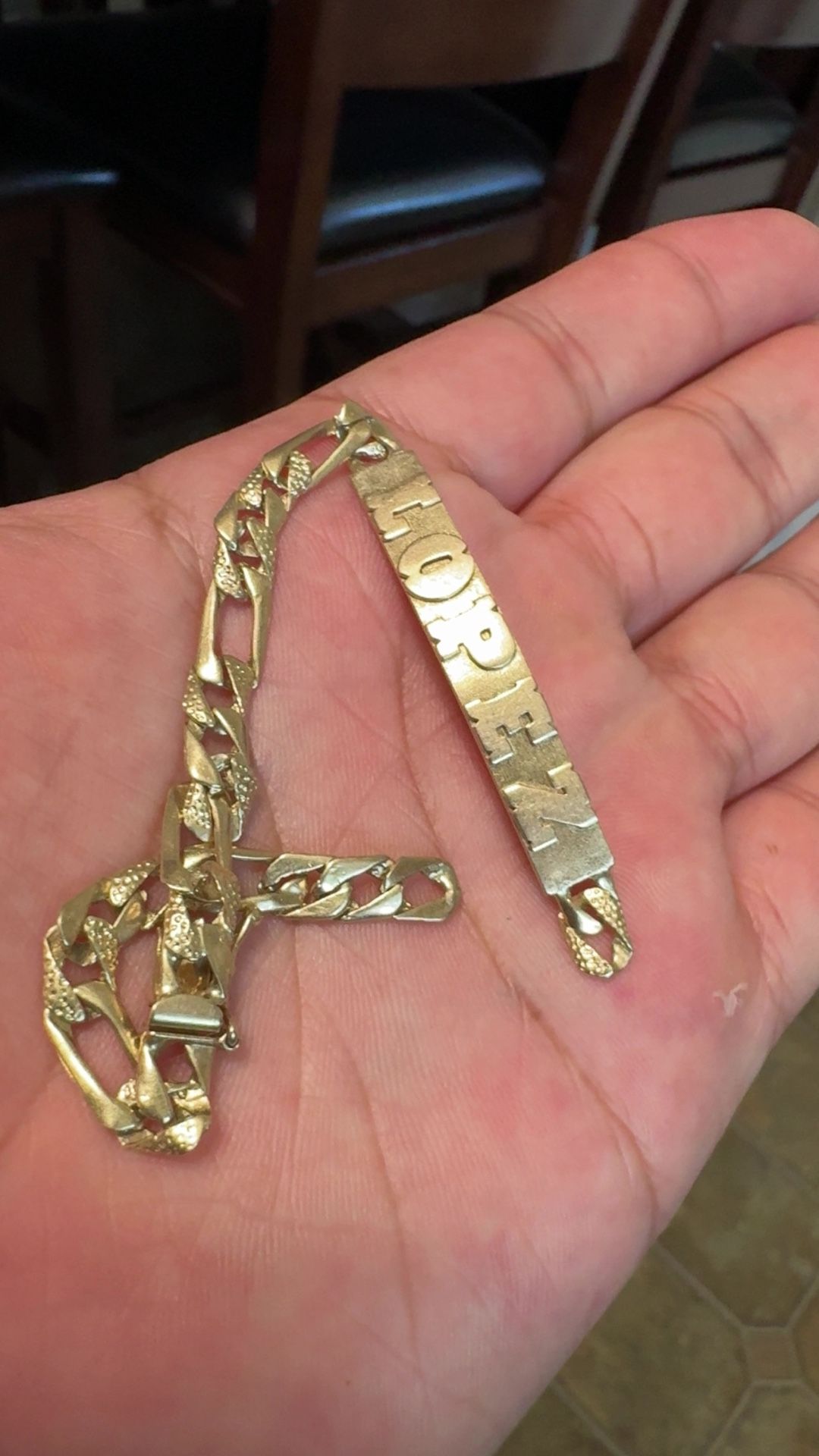 Compro Pedacera de Oro a buen precio 10k 14k 18k Dinero por oro Piezas sin par Many for Gold