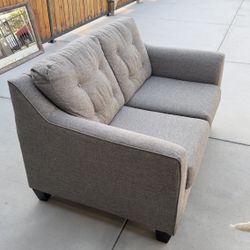 Love Sofa 