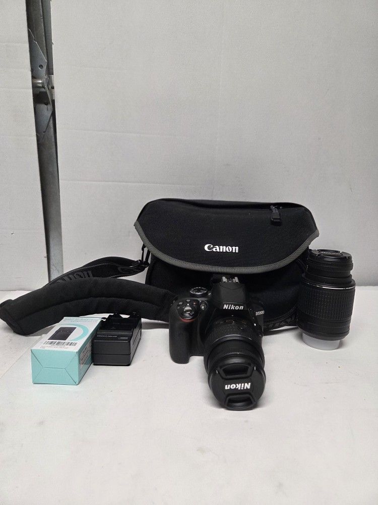 Nikon D3300 Camera  24 Mega Pixels 2 Lens 