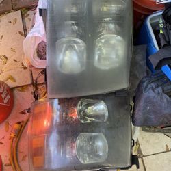 2007-2013 Chevy Silverado Headlights 