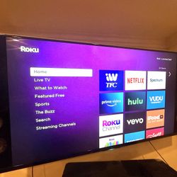 Sony 79" 4K Ultra HD TV + Wall Mount – LIKE NEW- SONY XBR‑79X900B $350 OBO* Huge 79
