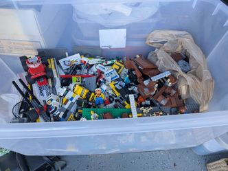 Lego Tub With Lots of Cars, Some Star Wars, and Other Minifigures