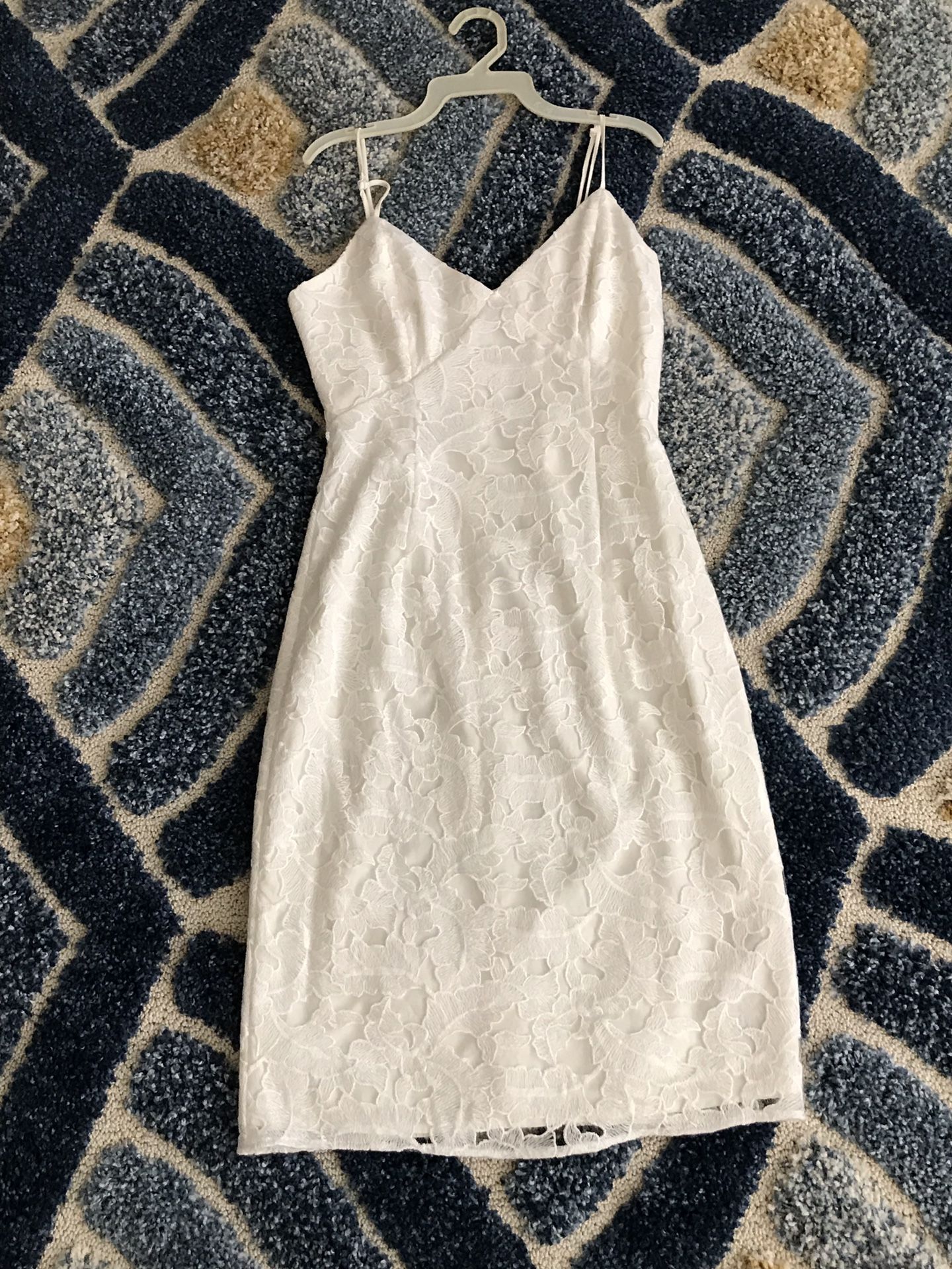 NEW GUESS DRESS - NEVER BEEN WORN