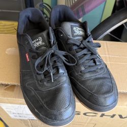 Levi’s Shoes Size 10.5