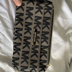 Michael Kors Makeup Bag