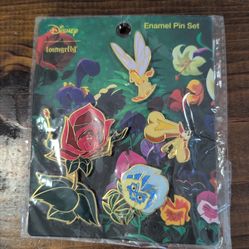 Lounge fly Alice in wonderland