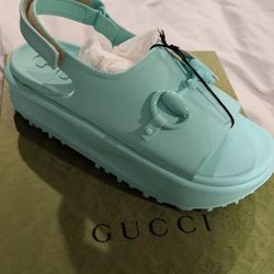 GUCCI SANDALS 