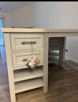 CAINE Kitchen Island – Brand New in Box