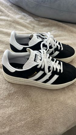Adidas gazelle woman’s size 8