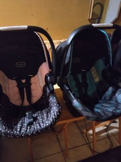 $10 each baby car seats for sale in Pine Hills