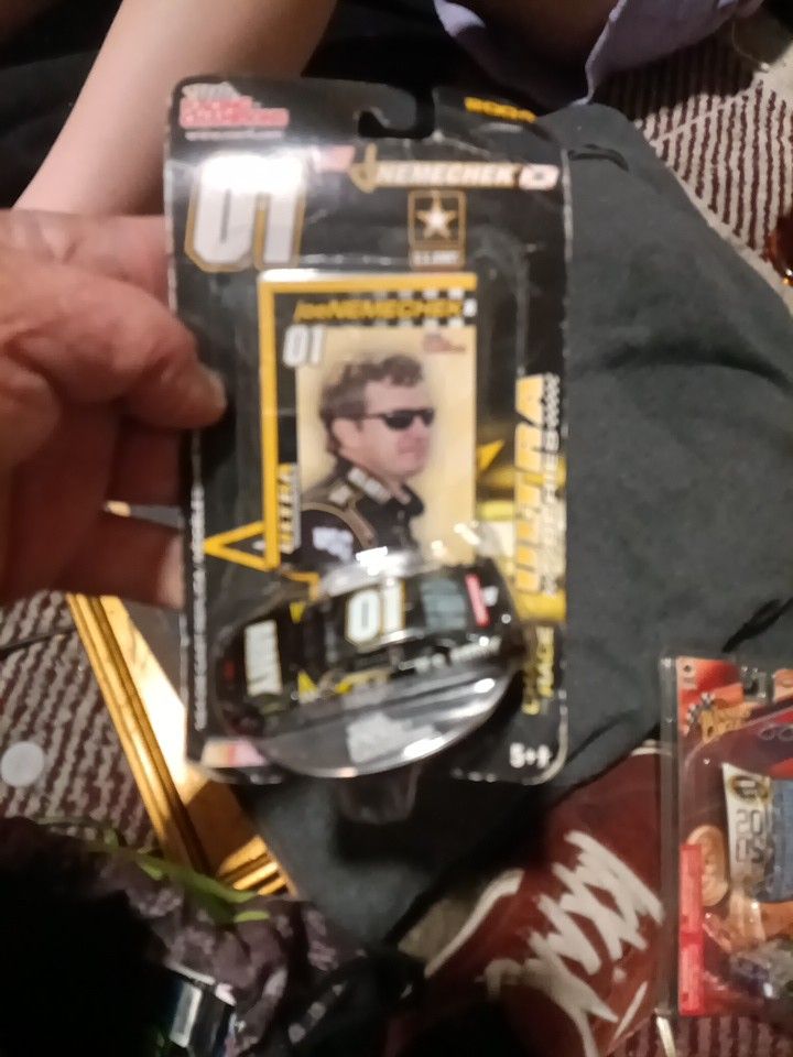 O1 Nemechelk Diecast New