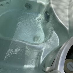 FREE Hot Springs Vanguard Hot Tub – Works, Leak, Easy Access, Cover Included