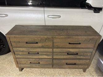 6 Drawer Dresser