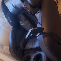 Massage Chair - Zero Gravity