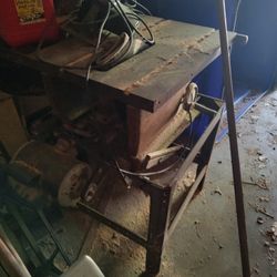 Wood Saw And Table 