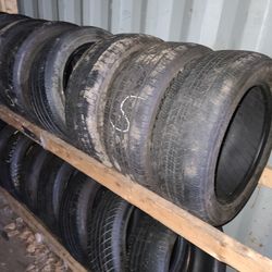 215 55 17 (4) medium tread used tires FREE installation and balance