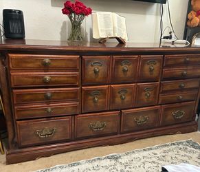 Wood dresser