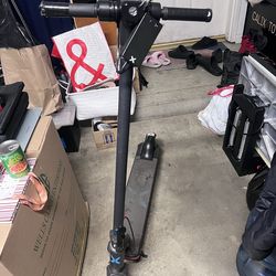 Electric scooter