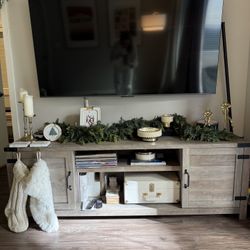 Media TV Stand / cabinets