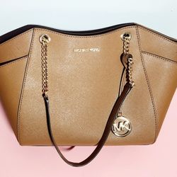 New Michael Kors Bag