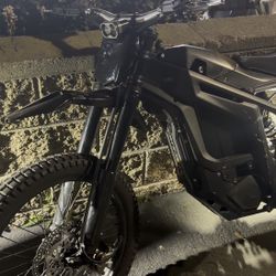 talaria mx4 sting r fully moded except power 