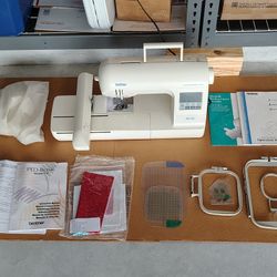 Brother PE700 Embroidery Machine with Hoops, Manuals, etc. - READ