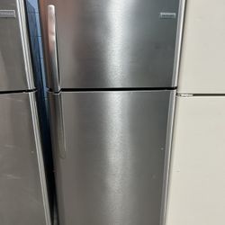 21 Cubic Foot Stainless Refrigerator 