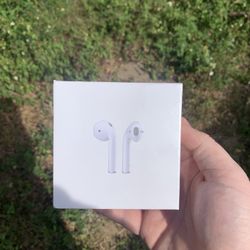 AirPods
