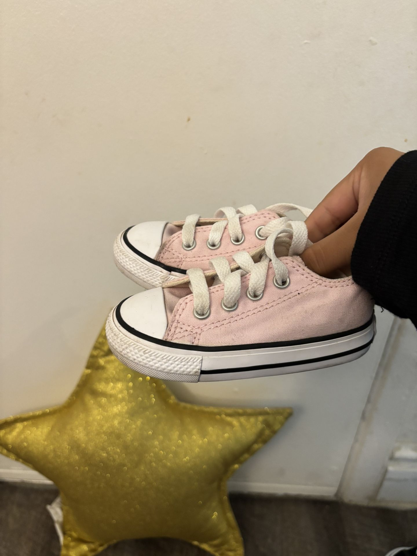 toddler converse