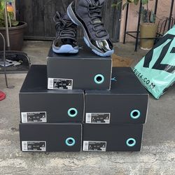 Jordan 11 Retro Gamma Blue (2025) (GS)