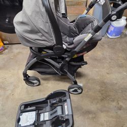 Graco Car Seat With Base And Stroller 