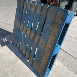 Free Pallets