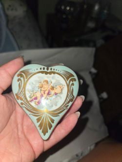 Heart-Shaped Porcelain Trinket Box Cherub
