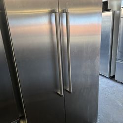 42” VIKING SIDE BY SIDE BUILT IN