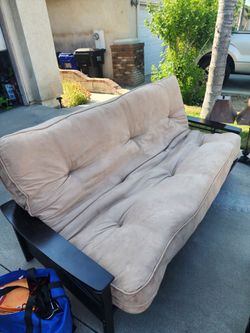 Futon bed