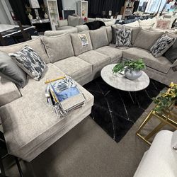 Stunning Sectional! Easy financing! ❤️🎉😍 custom!