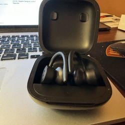 Brand New Beats Wireless Headphones 