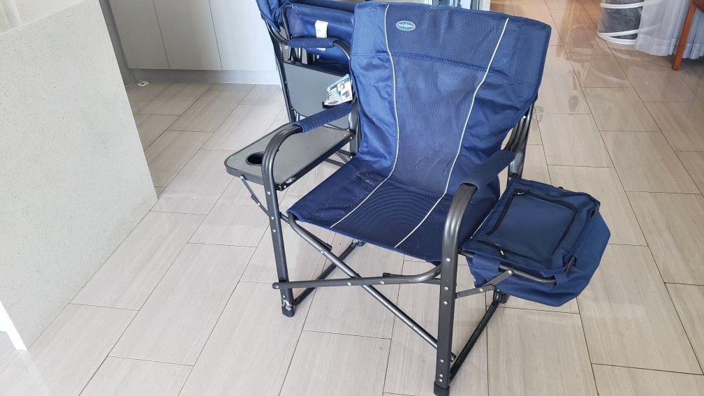 2 Chairs Like New