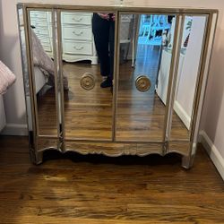 Mirrored Antique Gold Finished Curio Cabinet