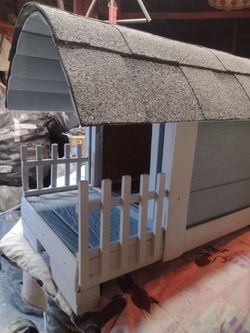 Custom Dog House For Small Dog Or Cat Chihuahua Size $50 Firm located in Colton