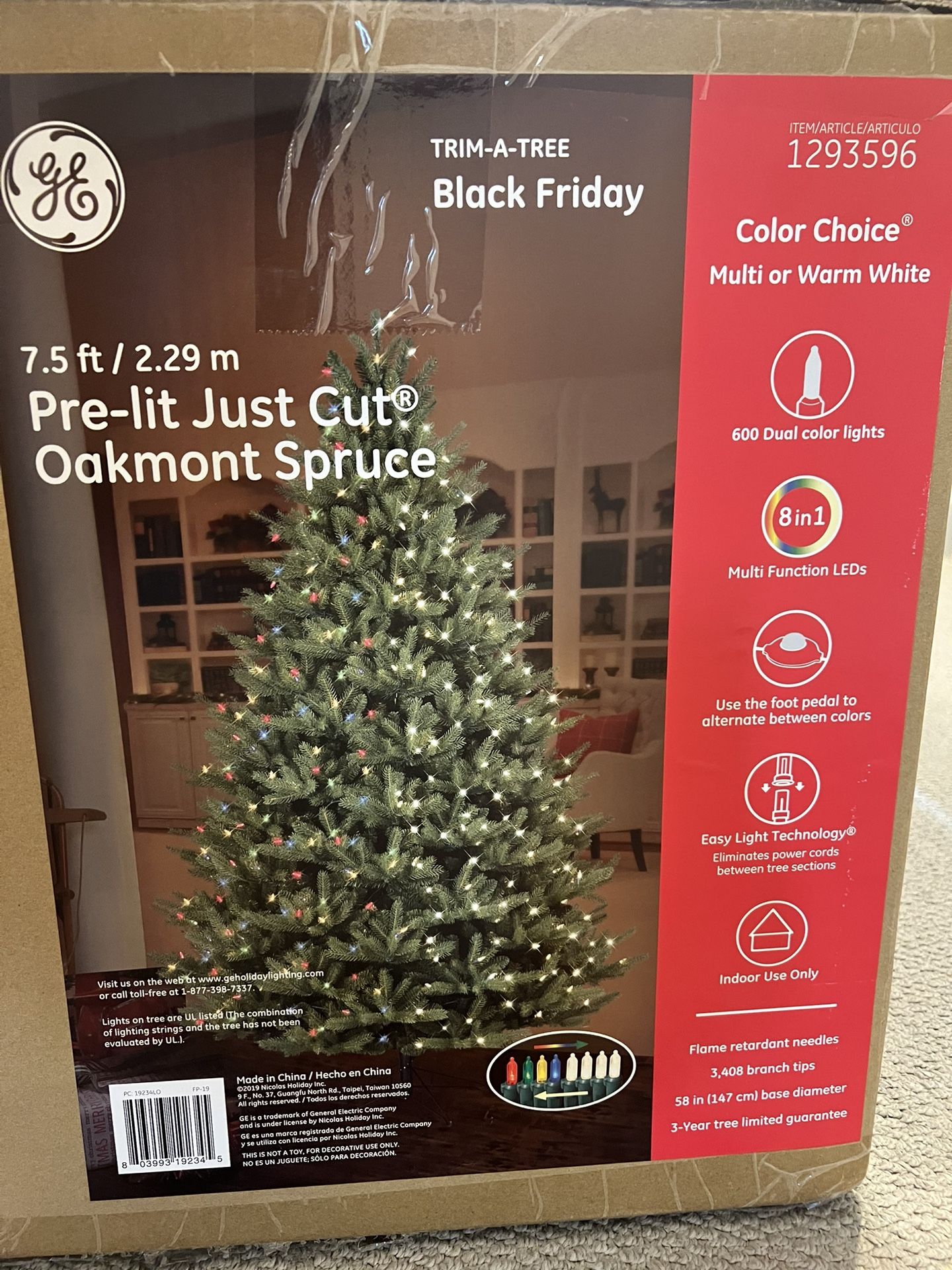 GE 7.5-ft Oakmont Spruce Pre-lit Artificial Christmas Tree with LED Lights