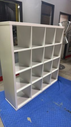 Book Shelf